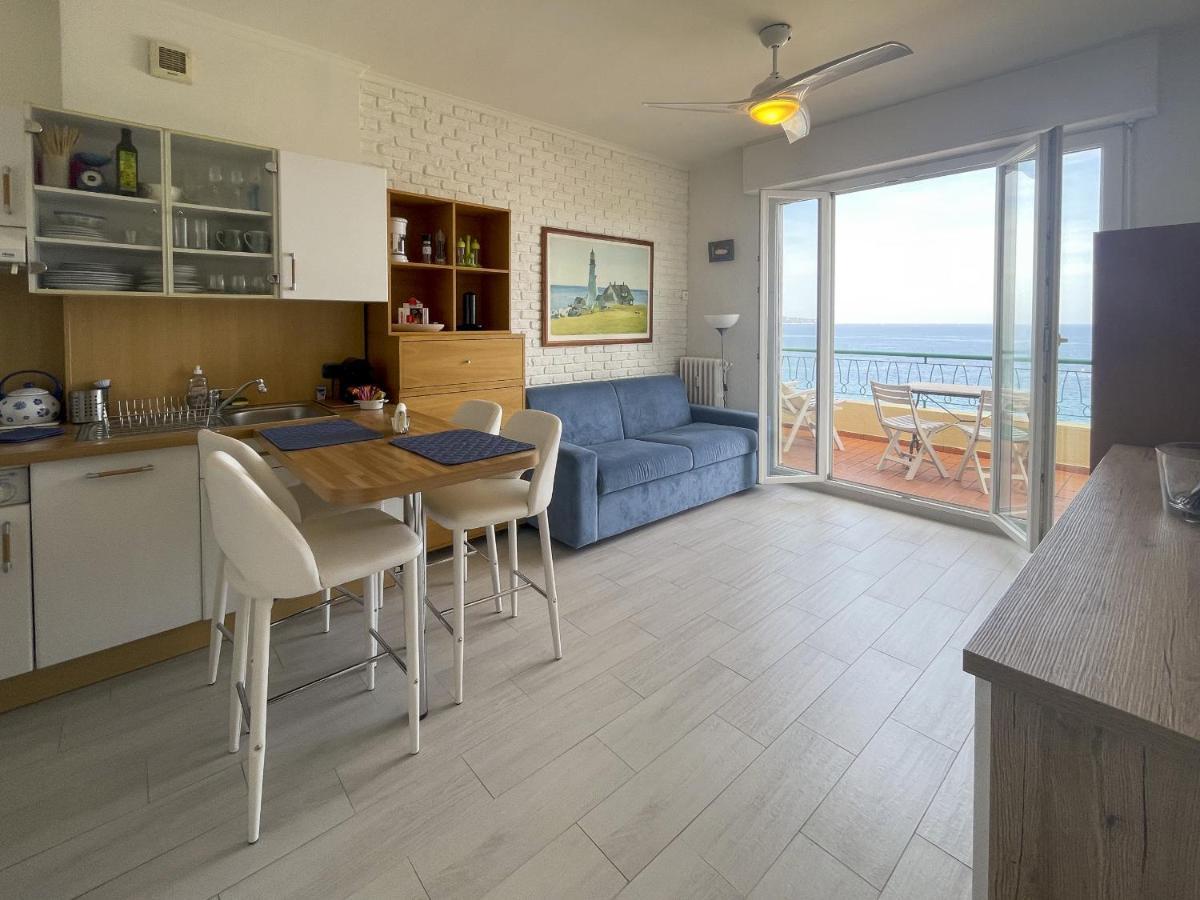 Appartamento Sea View 4 Pers Wifi Ac *